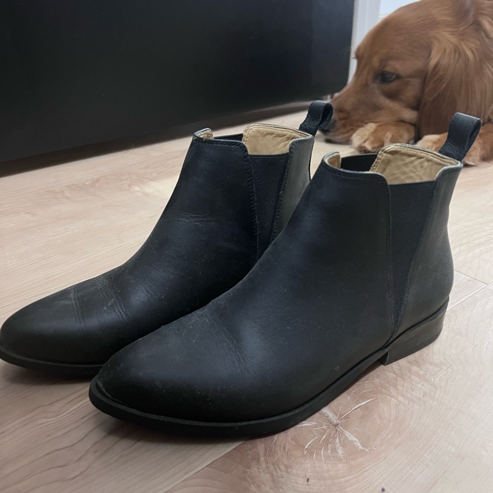 Nisolo Black Everyday Chelsea Boot Size 6.5